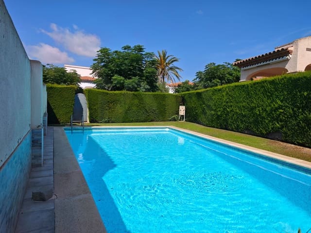 3 sypialnia Dom szeregowy na sprzedaż w Mont-roig del Camp z basenem garażem - 398 000 € (Ref: 10049830)
