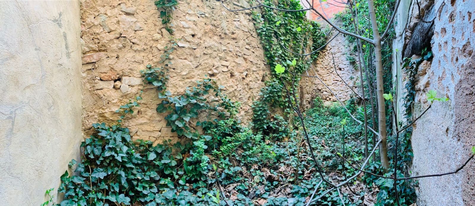 Casa em Banda para venda em Tivissa - 44 000 € (Ref: 10049920)