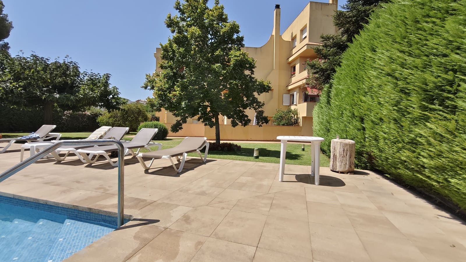 3 bedroom Penthouse for sale in Palamos with pool garage - € 325,000 (Ref: 10049925)