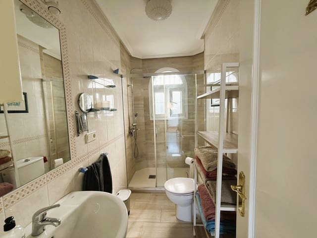 4 sovrum Hus till salu i Chiclana de la Frontera - 649 000 € (Ref: 10050322)