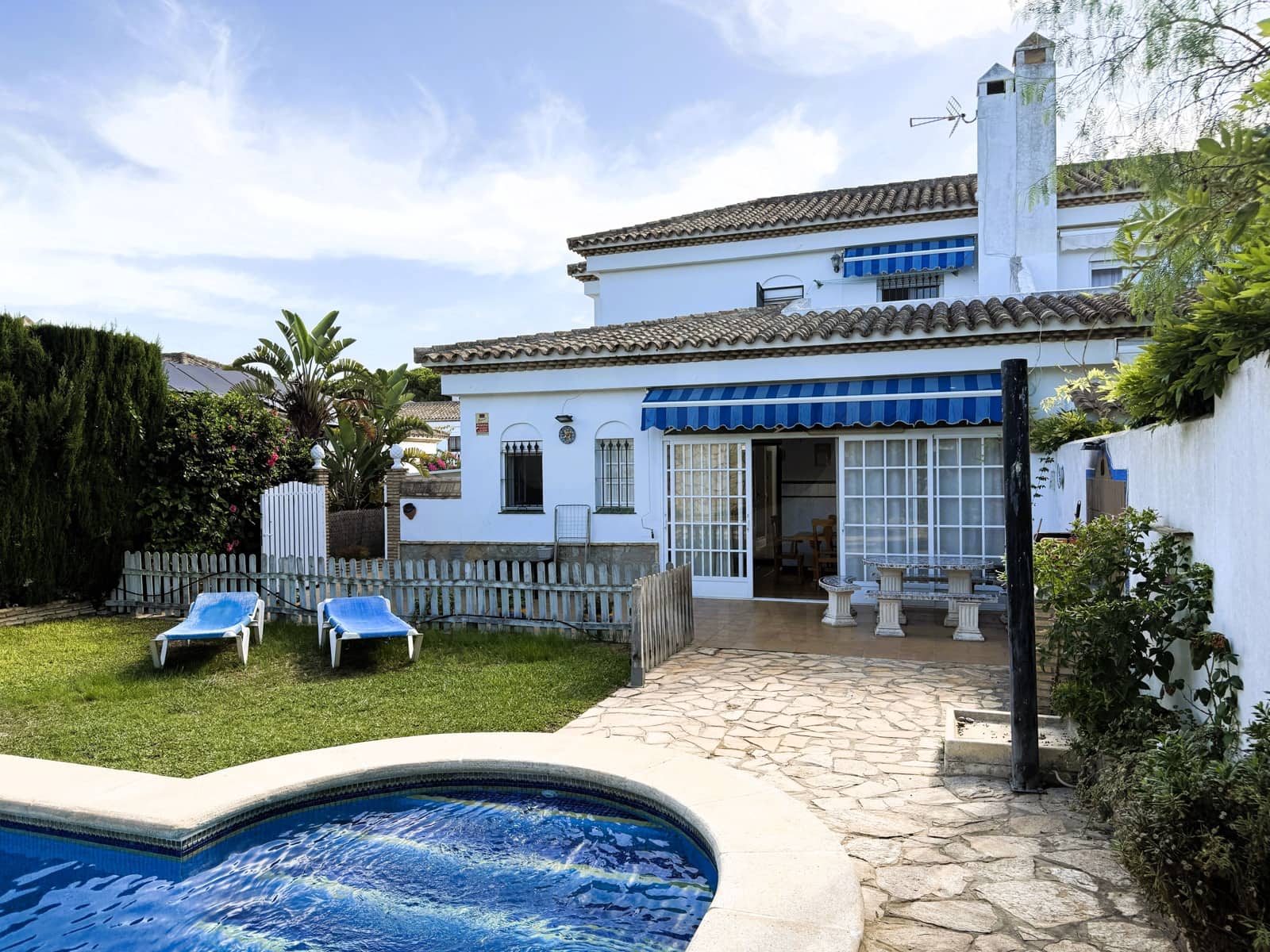 4 sovrum Hus till salu i Chiclana de la Frontera - 649 000 € (Ref: 10050322)