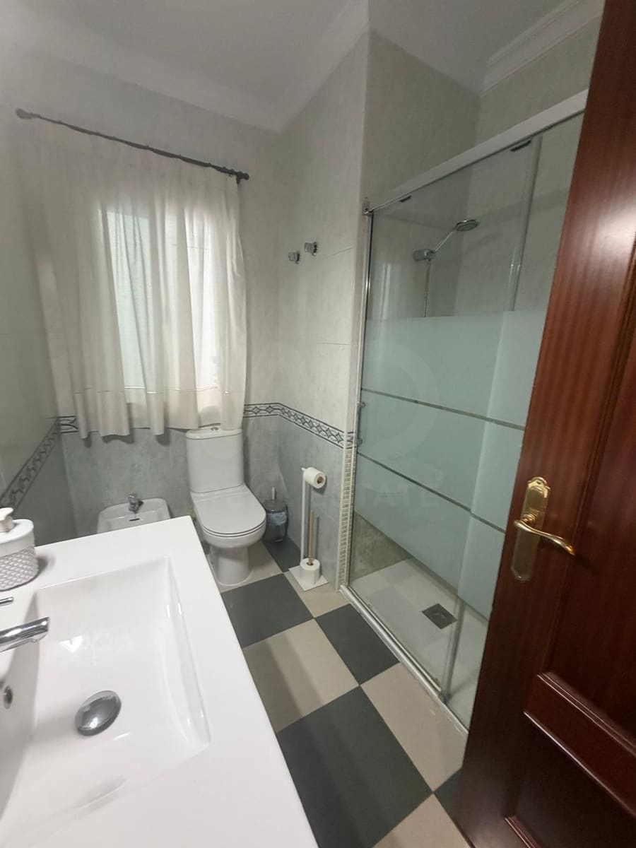 3 Zimmer Apartment zu verkaufen in Lepe - 135.000 € (Ref: 10050323)