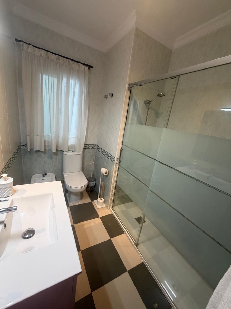 3 Zimmer Apartment zu verkaufen in Lepe - 135.000 € (Ref: 10050323)