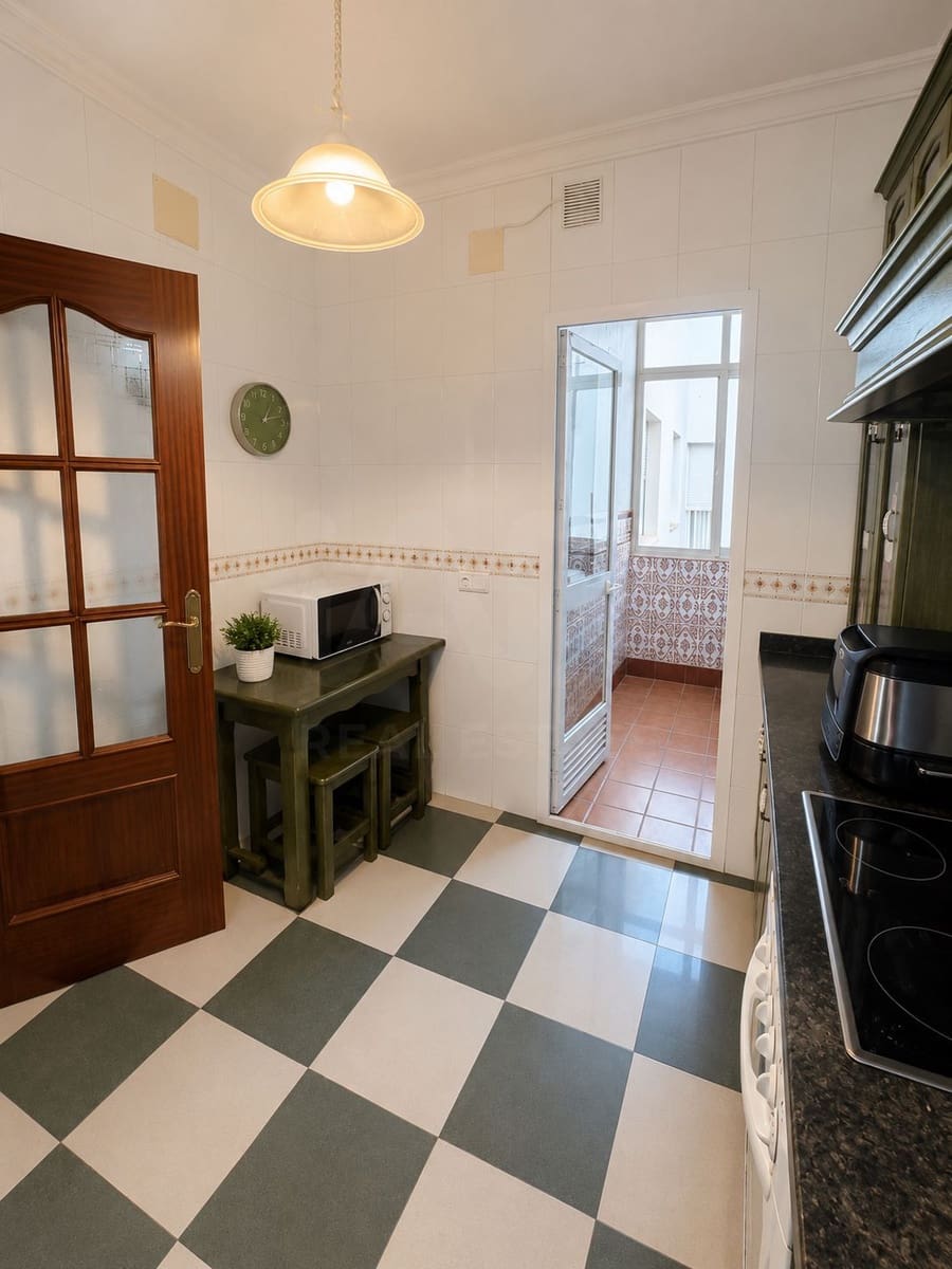 3 Zimmer Apartment zu verkaufen in Lepe - 135.000 € (Ref: 10050323)