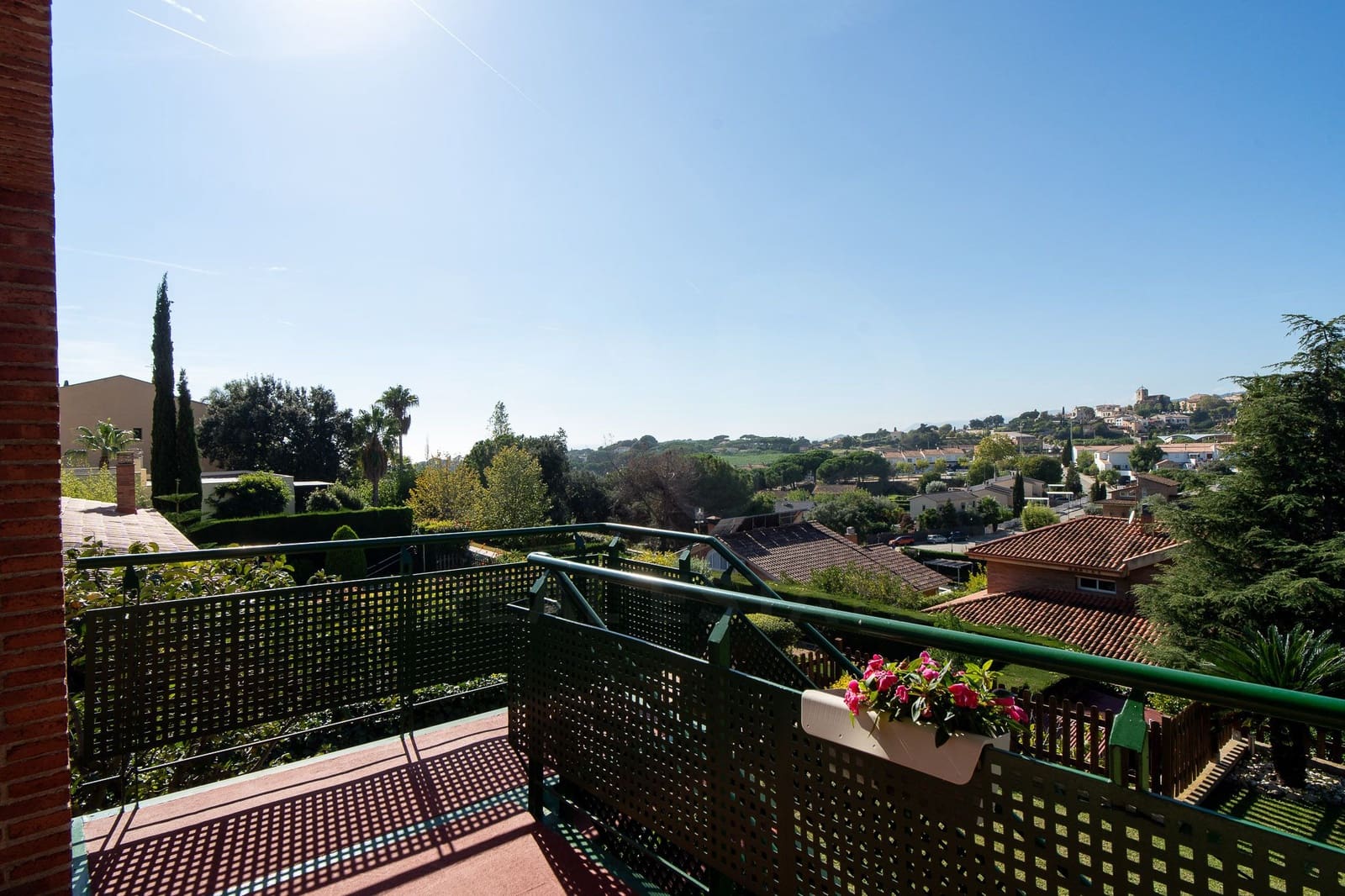7 bedroom Townhouse for sale in Sant Vicenc de Montalt with garage - € 890,000 (Ref: 10050522)