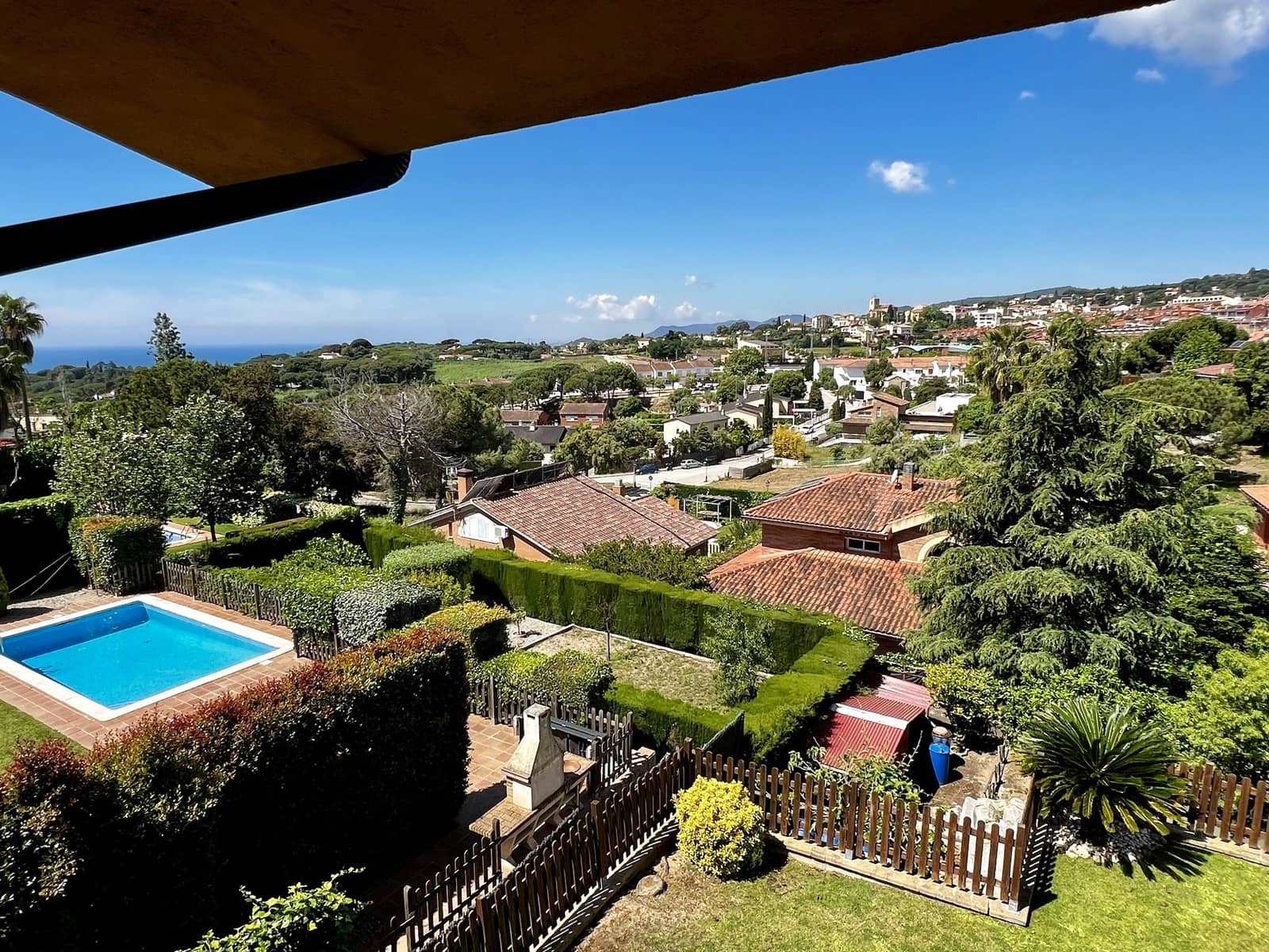 7 bedroom Townhouse for sale in Sant Vicenc de Montalt with garage - € 890,000 (Ref: 10050522)