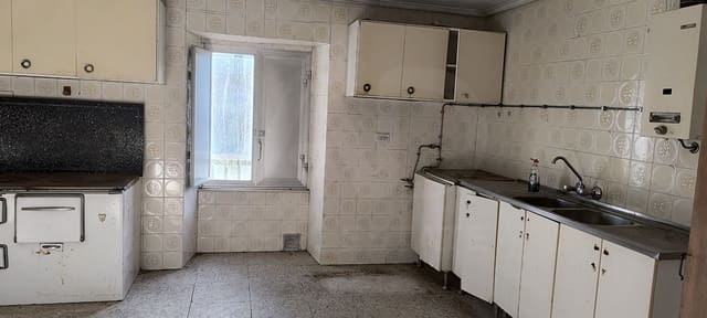 7 quarto Quinta/Casa Rural para venda em San Sadurniño com garagem - 80 000 € (Ref: 10050525)