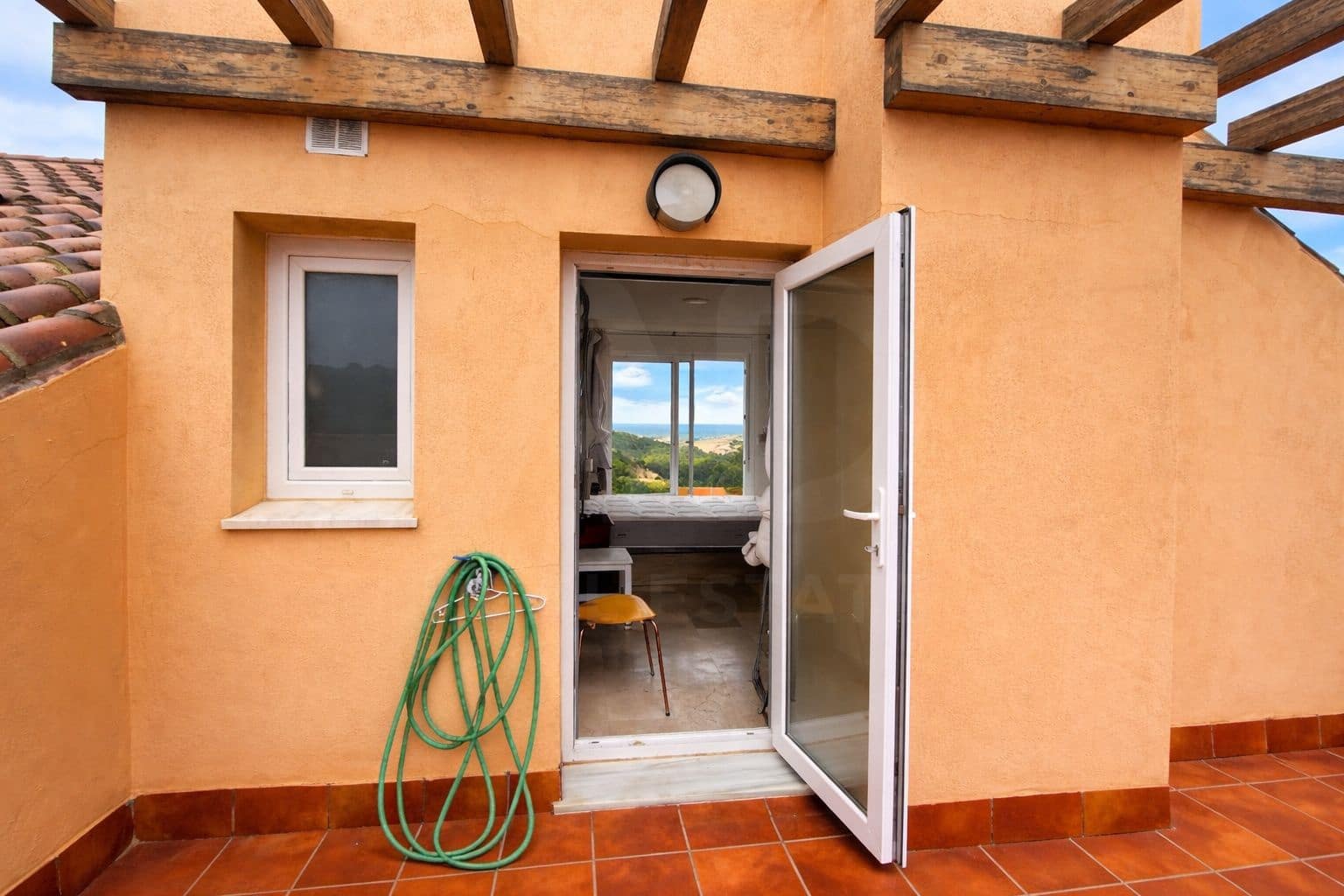 1 soverom Penthouse til salgs i Tarifa med svømmebasseng garasje - € 458 000 (Ref: 10050530)