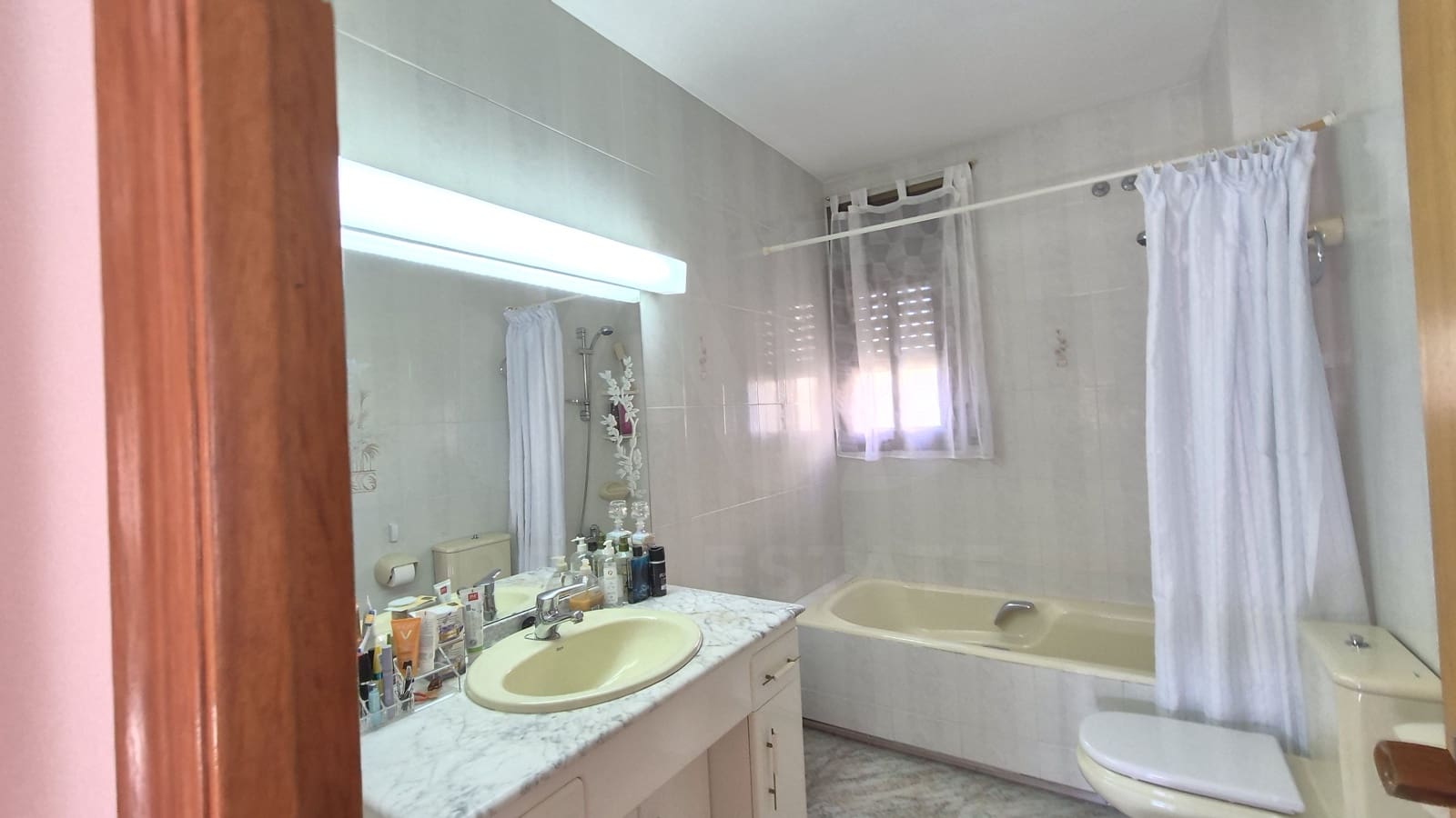 5 sovrum Villa till salu i Calafell med garage - 324 500 € (Ref: 10051856)