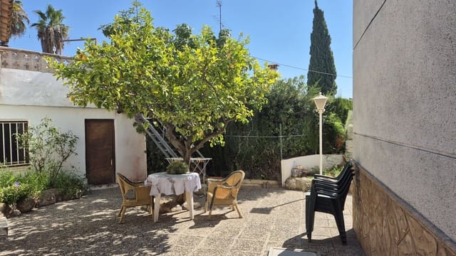 5 Zimmer Villa zu verkaufen in Calafell mit Garage - 324.500 € (Ref: 10051856)