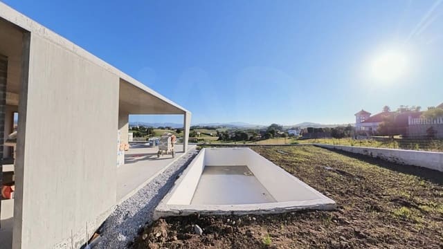 3 soverom Villa til salgs i Santa María de Cayón med svømmebasseng garasje - € 975 000 (Ref: 10052086)