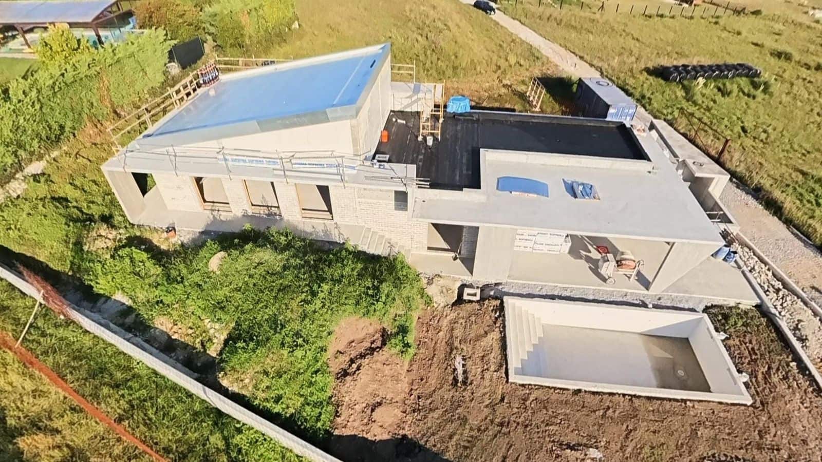 3 sypialnia Willa na sprzedaż w Santa Maria de Cayon z basenem garażem - 975 000 € (Ref: 10052086)