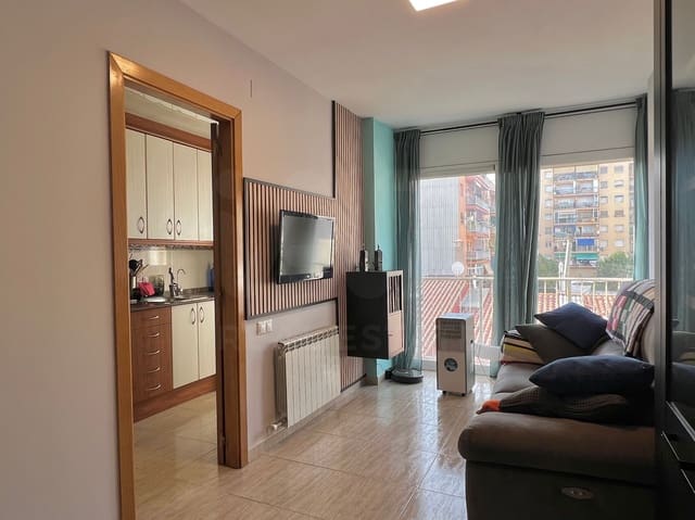 3 soveværelse Lejlighed til salg i Terrassa - € 265.000 (Ref: 10052091)