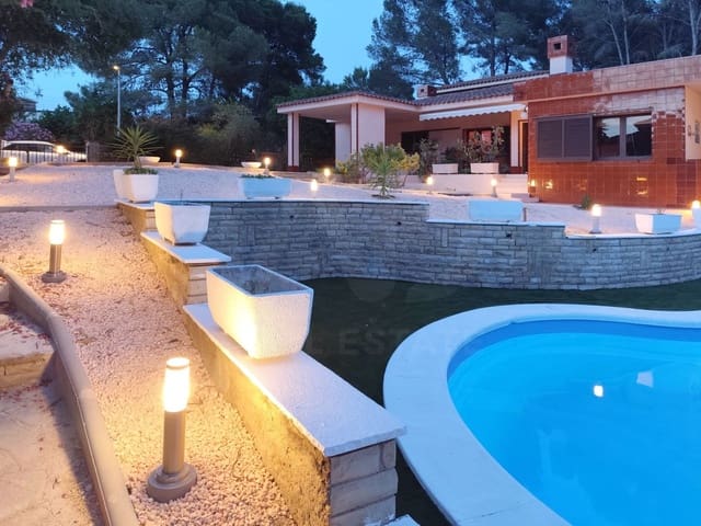 5 camera da letto Casa in vendita in El Catllar con piscina - 395.000 € (Rif: 10052092)