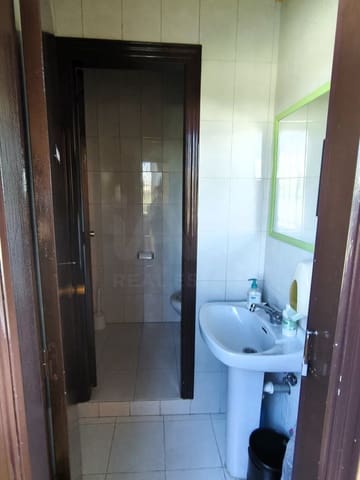 Local Comercial en San Andrés del Rabanedo en venta - 365.000 € (Ref: 10052093)