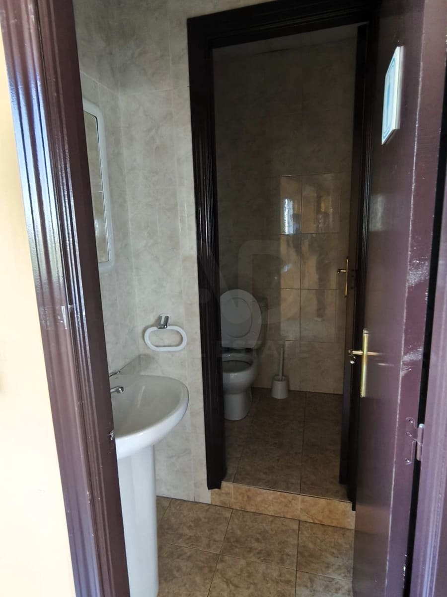 Local Comercial en San Andrés del Rabanedo en venta - 365.000 € (Ref: 10052093)