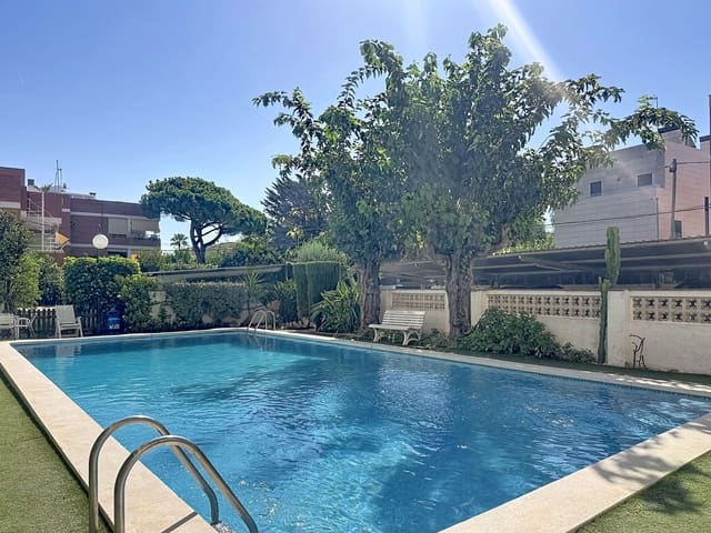 2 soveværelse Lejlighed til salg i Castelldefels med swimmingpool - € 450.000 (Ref: 10052099)