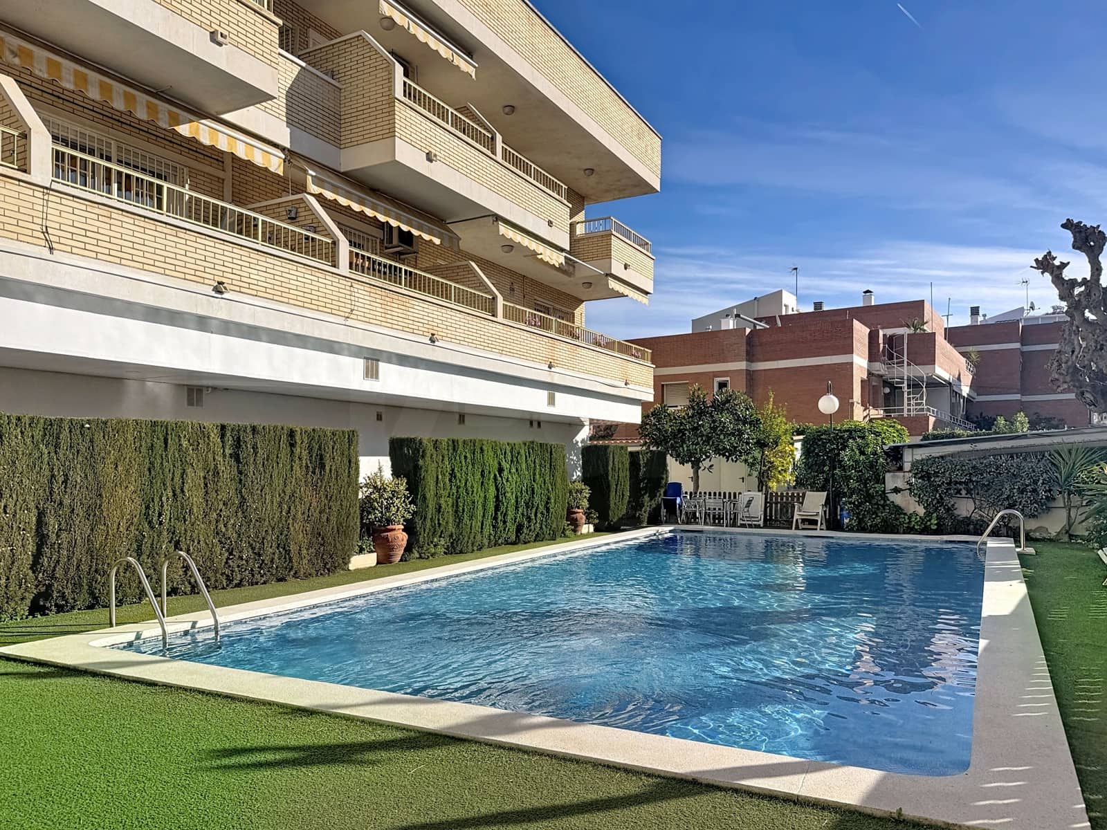 2 soveværelse Lejlighed til salg i Castelldefels med swimmingpool - € 450.000 (Ref: 10052099)