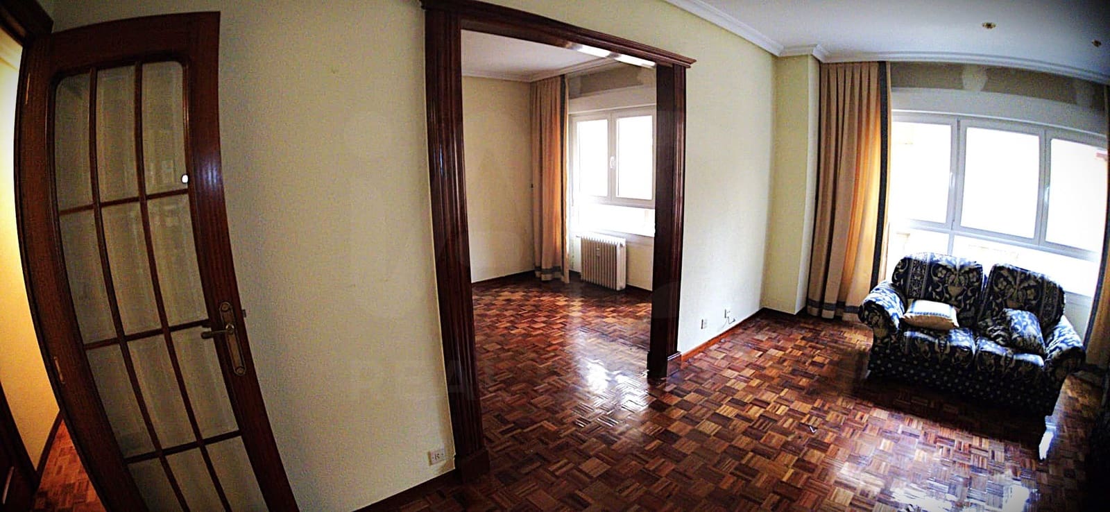 3 soveværelse Lejlighed til salg i Aranda de Duero med garage - € 239.900 (Ref: 10052115)