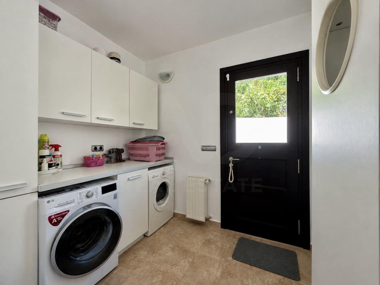 4 soveværelse Villa til salg i Algeciras med swimmingpool garage - € 950.000 (Ref: 10052121)