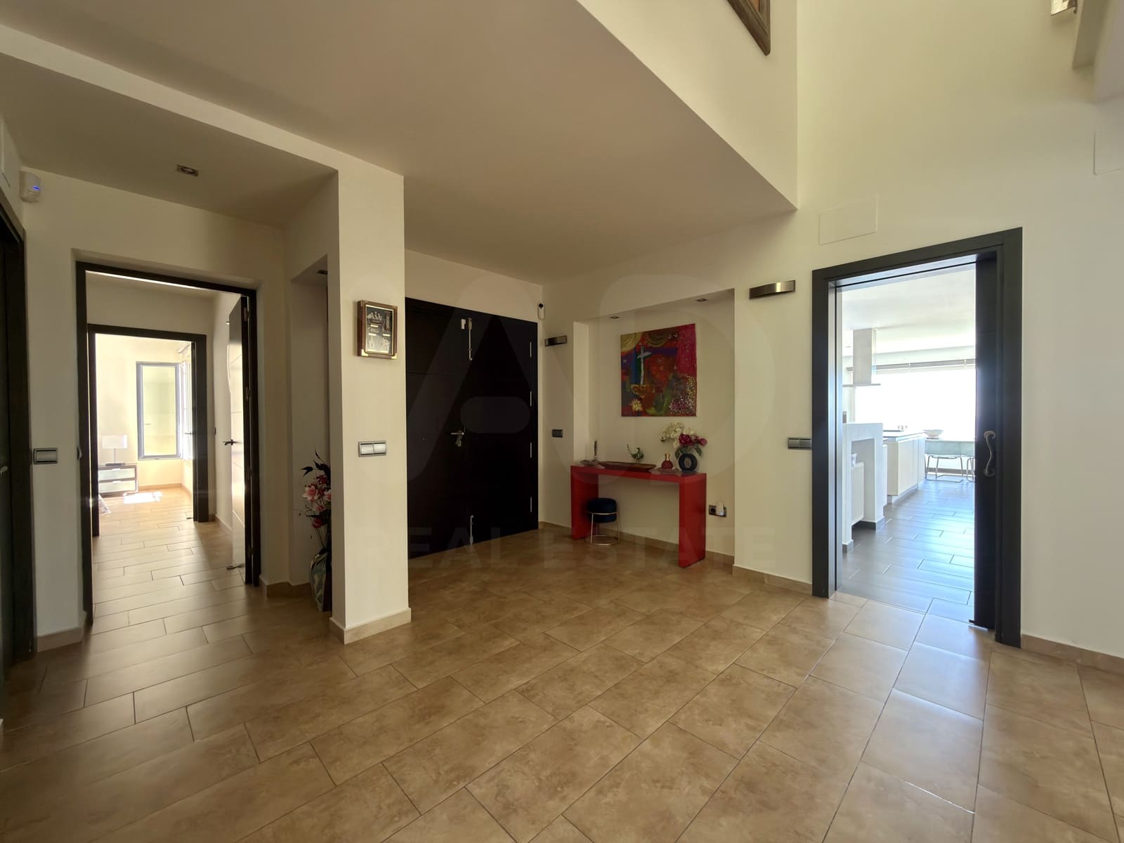 4 soveværelse Villa til salg i Algeciras med swimmingpool garage - € 950.000 (Ref: 10052121)
