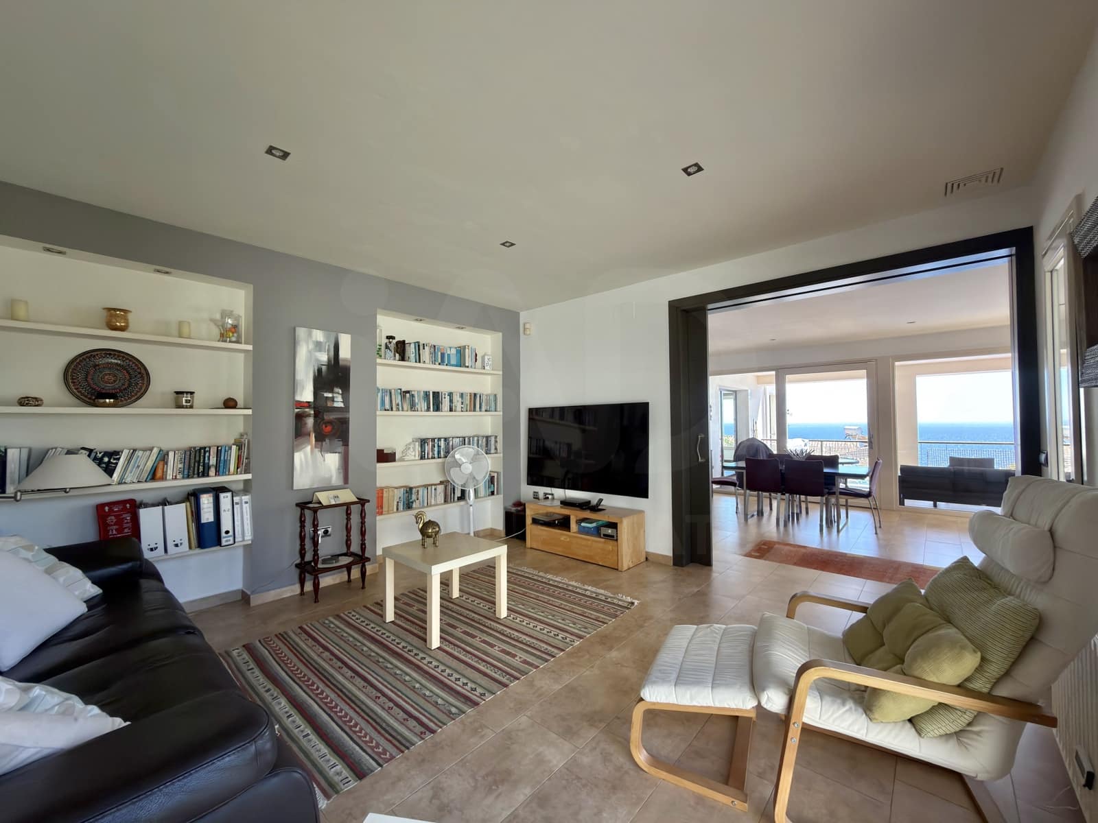 4 soveværelse Villa til salg i Algeciras med swimmingpool garage - € 950.000 (Ref: 10052121)