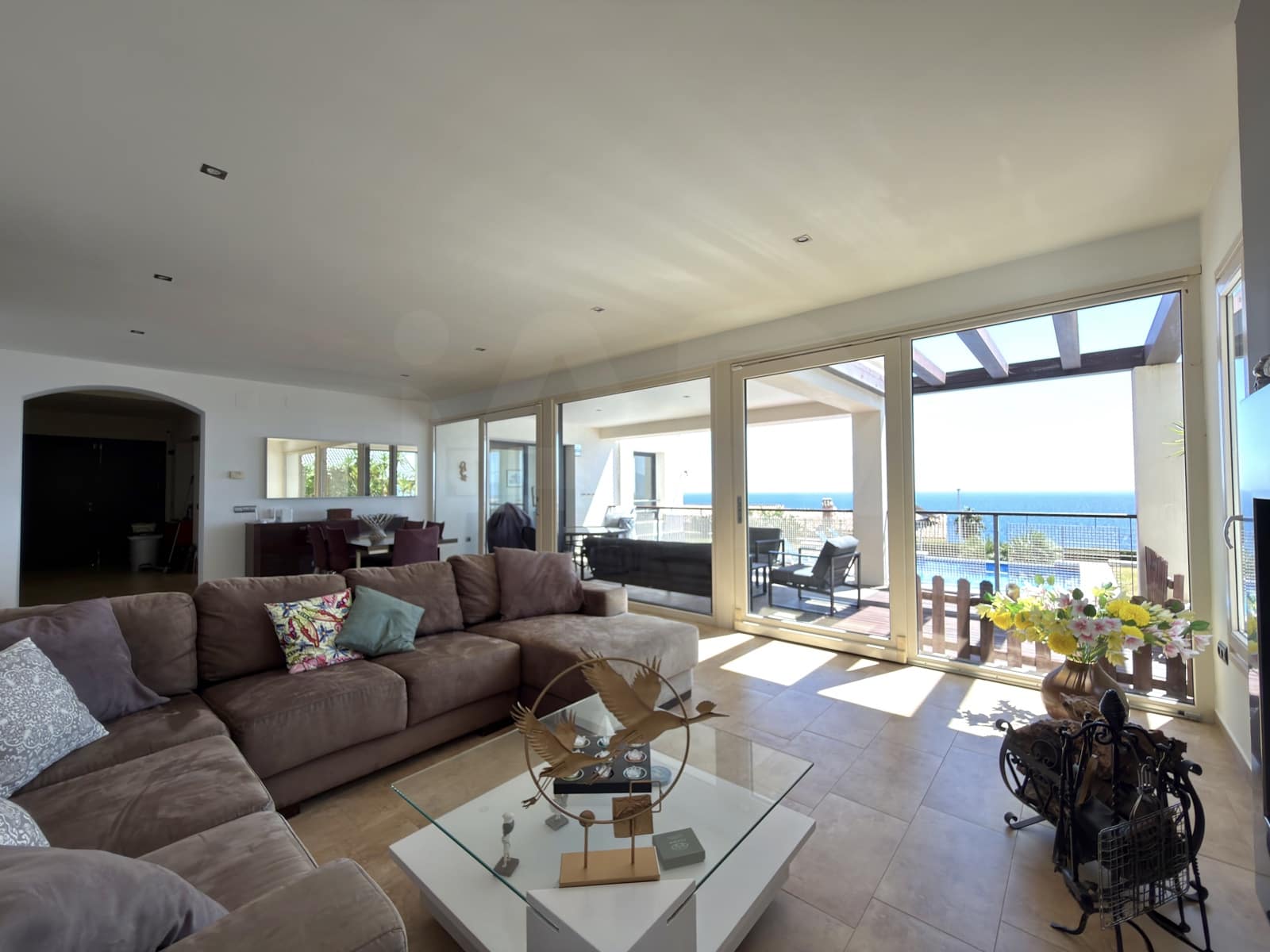 4 soveværelse Villa til salg i Algeciras med swimmingpool garage - € 950.000 (Ref: 10052121)