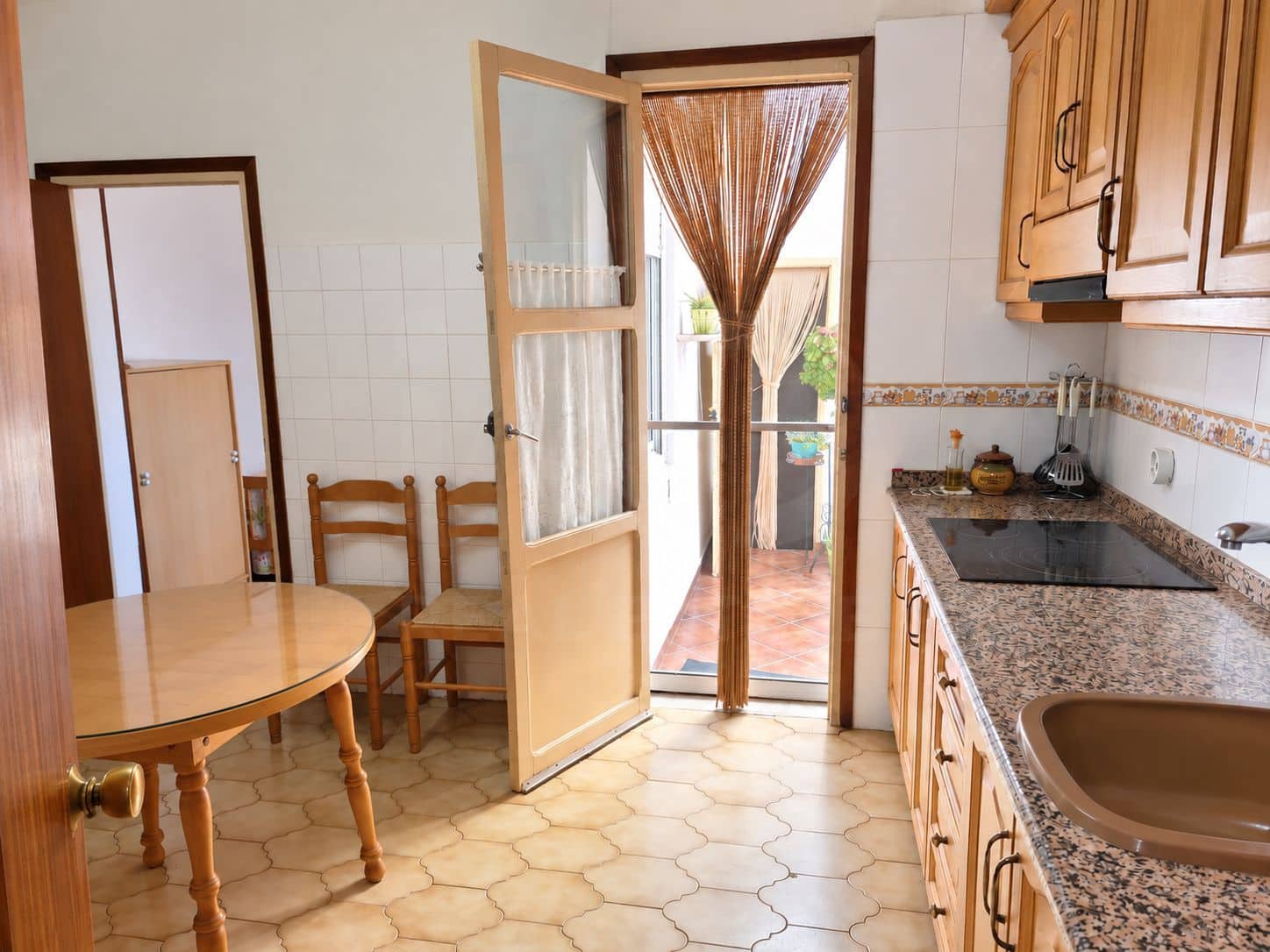 3 soverom Hus til salgs i Sax med garasje - € 140 000 (Ref: 10054540)