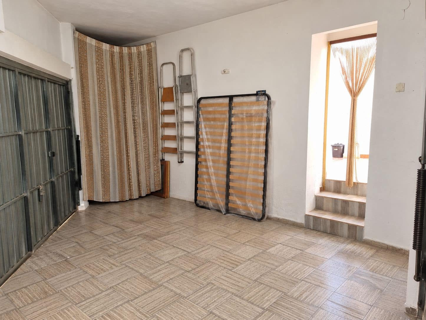 3 soverom Hus til salgs i Sax med garasje - € 140 000 (Ref: 10054540)