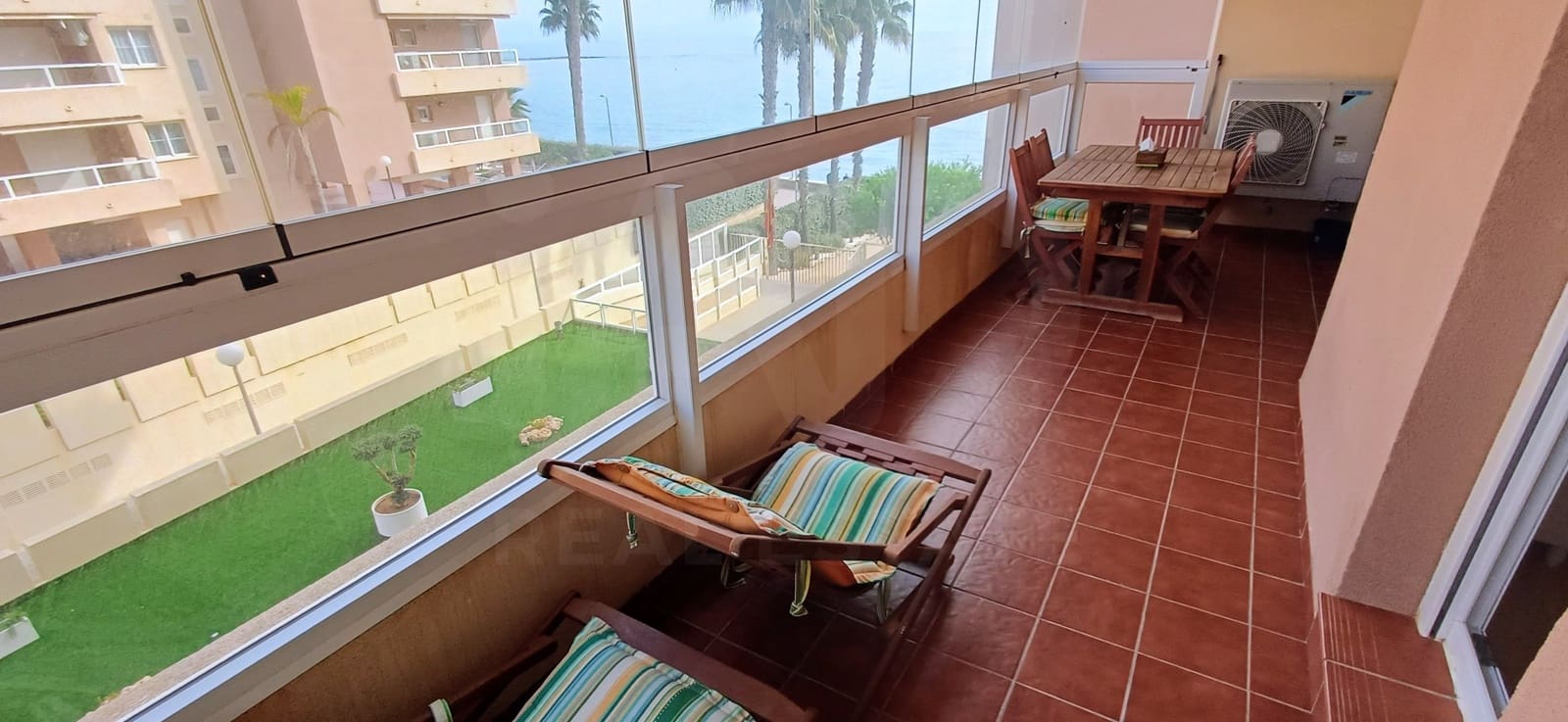 2 Zimmer Apartment zu verkaufen in La Manga del Mar Menor mit Pool Garage - 189.000 € (Ref: 10054541)