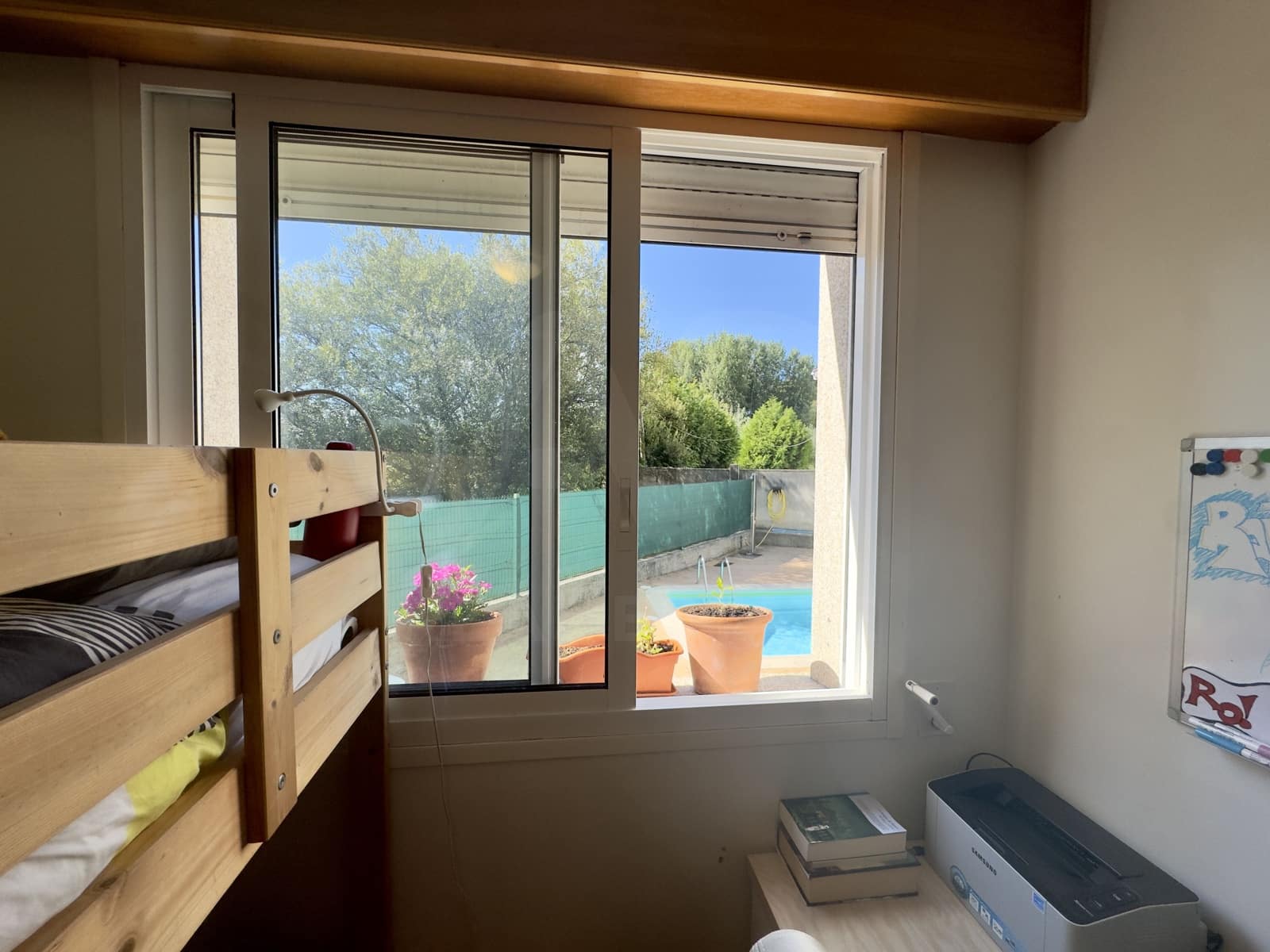 2 soverom Leilighet til salgs i Ares med svømmebasseng garasje - € 180 000 (Ref: 10054543)