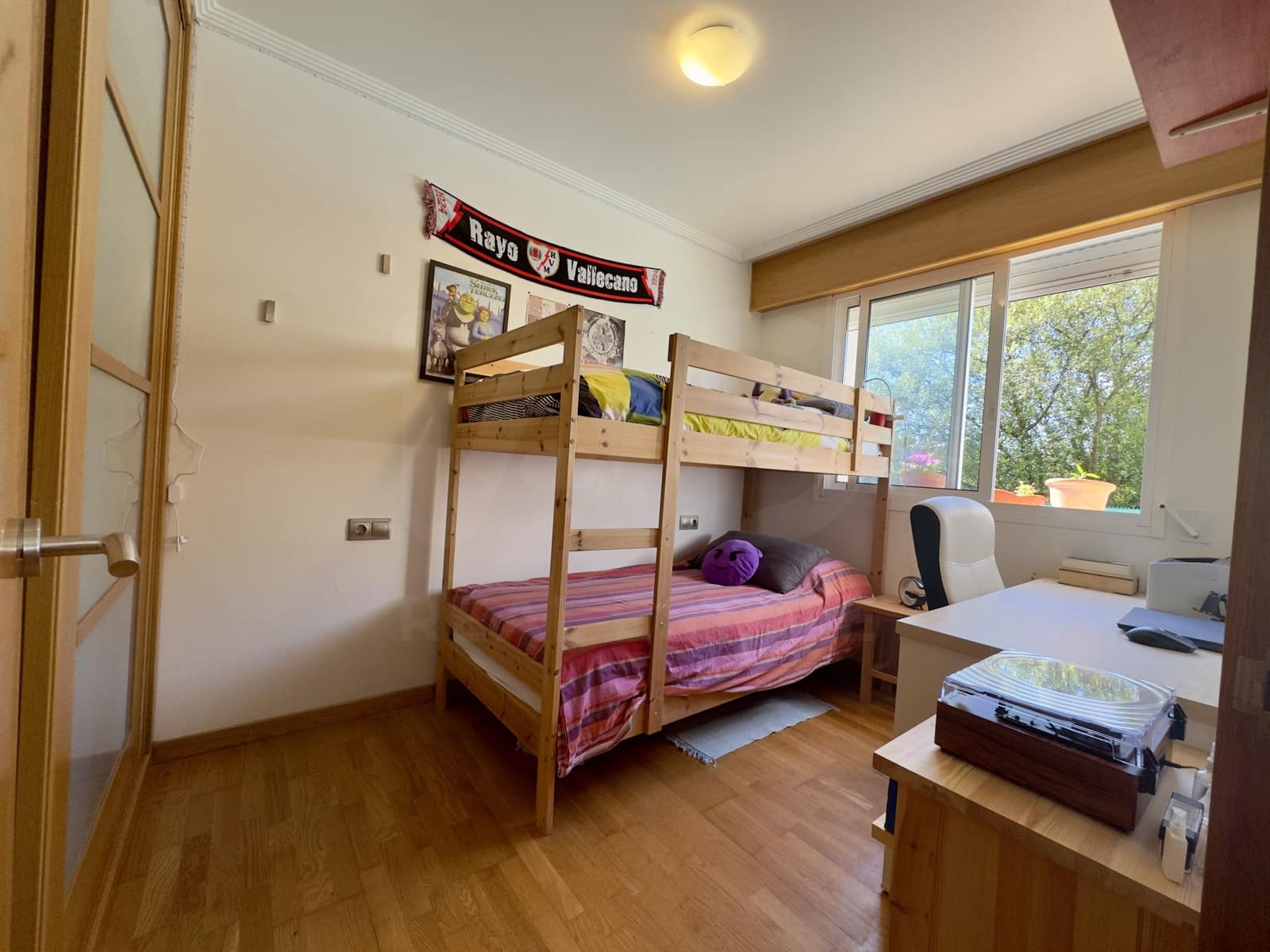 2 soverom Leilighet til salgs i Ares med svømmebasseng garasje - € 180 000 (Ref: 10054543)