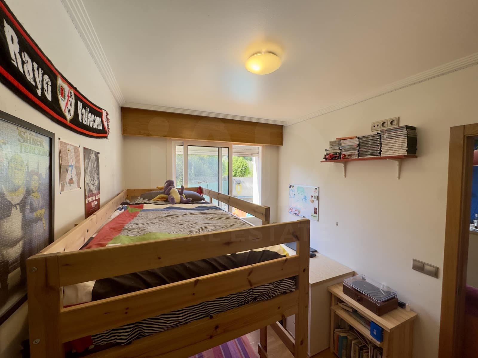 2 soverom Leilighet til salgs i Ares med svømmebasseng garasje - € 180 000 (Ref: 10054543)