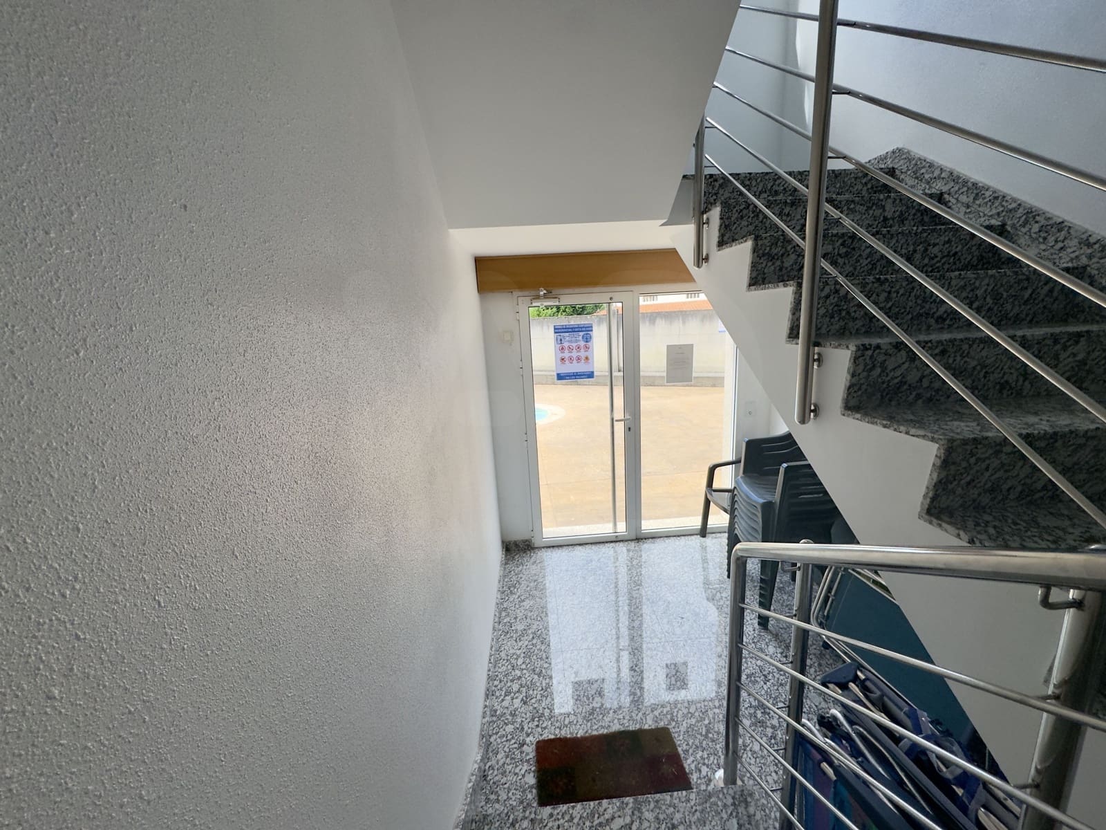 2 soverom Leilighet til salgs i Ares med svømmebasseng garasje - € 180 000 (Ref: 10054543)