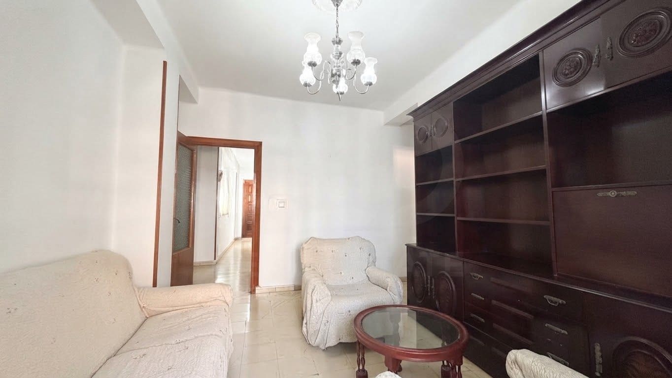 3 slaapkamer Appartement te koop in Malaga stad - € 225.000 (Ref: 10054545)