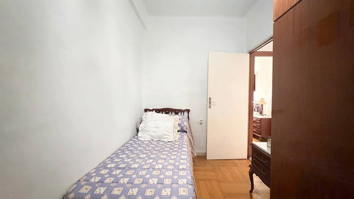3 slaapkamer Appartement te koop in Malaga stad - € 225.000 (Ref: 10054545)