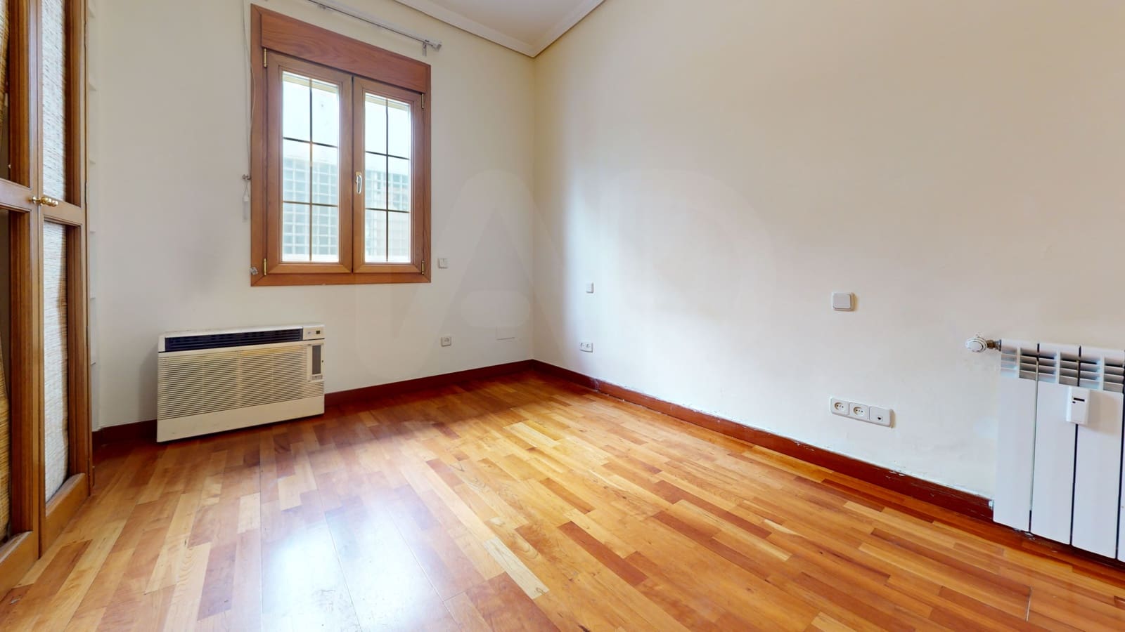 4 sovrum Lägenhet till salu i Madrid stad med garage - 2 000 000 € (Ref: 10054547)