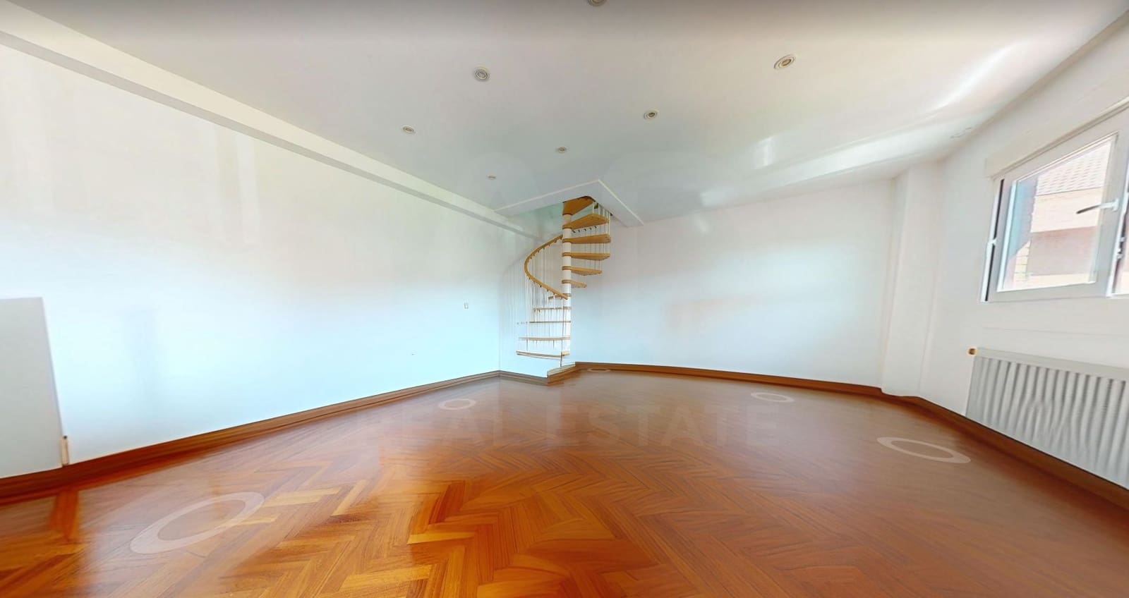Apartamento de 5 habitaciones en Madrid ciudad en venta - 995.000 € (Ref: 10054548)