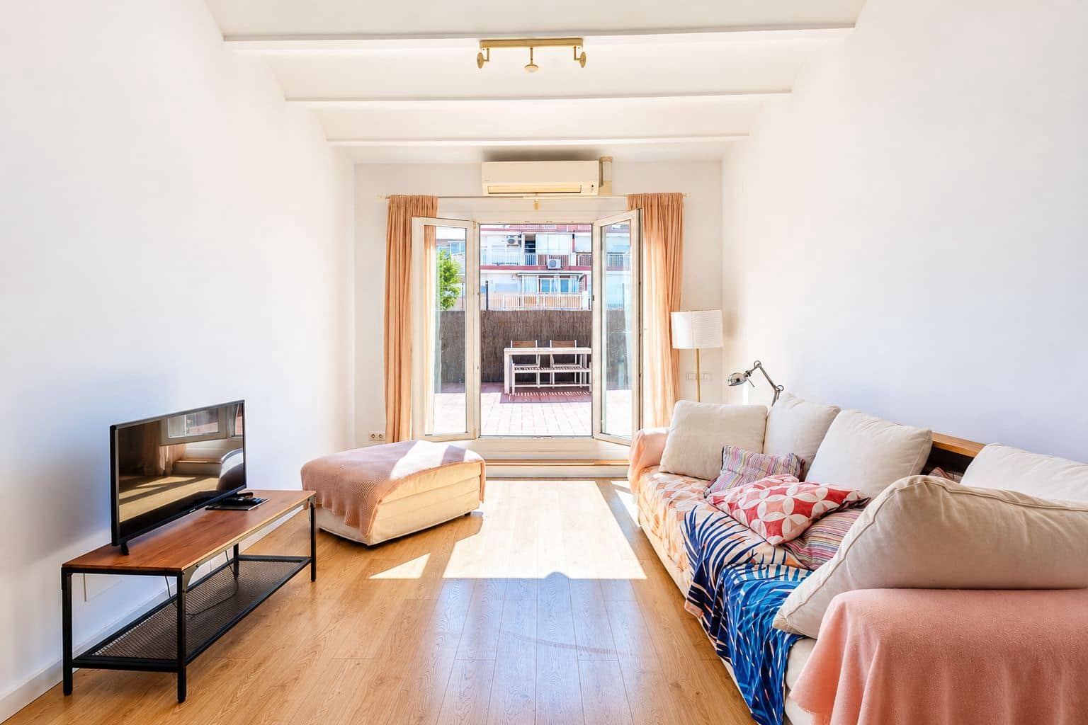 3 bedroom Penthouse for sale in Barcelona city - € 790,000 (Ref: 10054551)