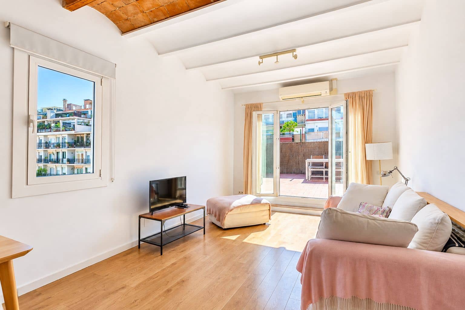 3 bedroom Penthouse for sale in Barcelona city - € 790,000 (Ref: 10054551)