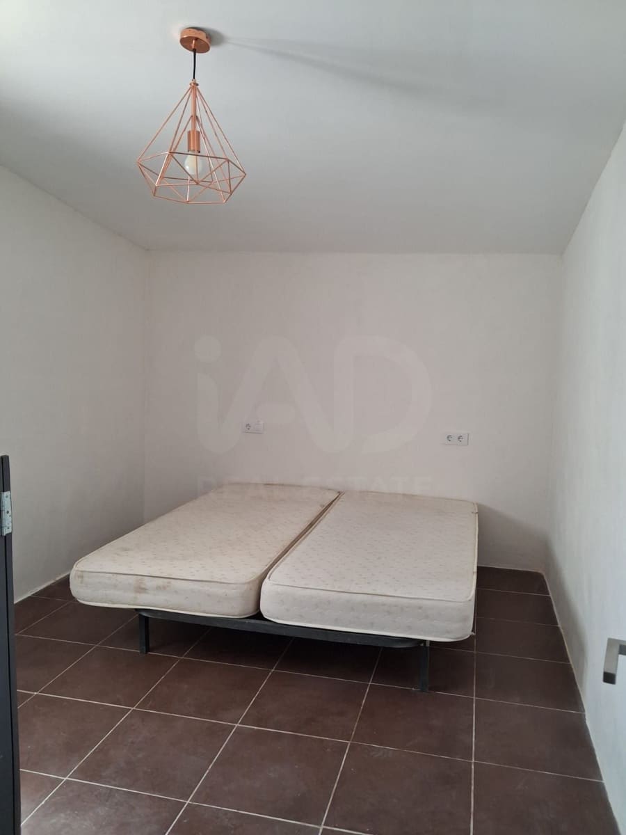 Ubebygd land til salgs i Camp-redo - € 110 000 (Ref: 10054552)