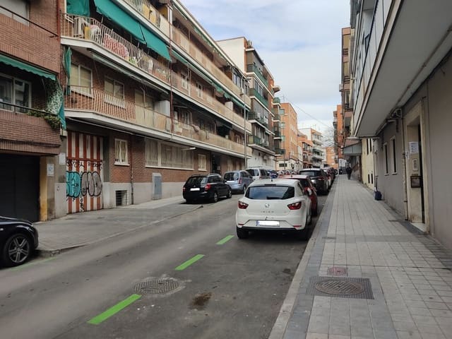 Garagem para arrendar em Ventas, Madrid cidade - 150 € (Ref: 10054558)