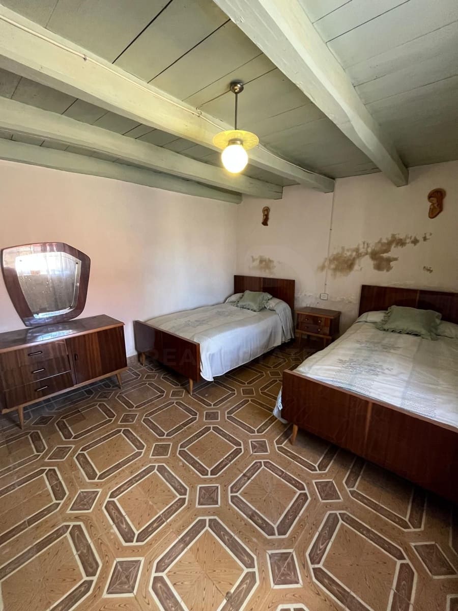 5 soverom Finca/Herregård til salgs i Cubillas de los Oteros - € 43 000 (Ref: 10054559)