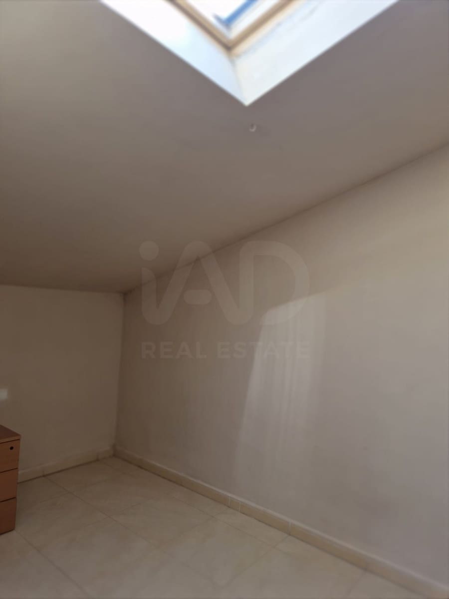 4 sypialnia Apartament na sprzedaż w Miasto Barcelona z garażem - 294 500 € (Ref: 10057368)