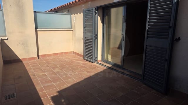 4 sypialnia Apartament na sprzedaż w Miasto Barcelona z garażem - 294 500 € (Ref: 10057368)