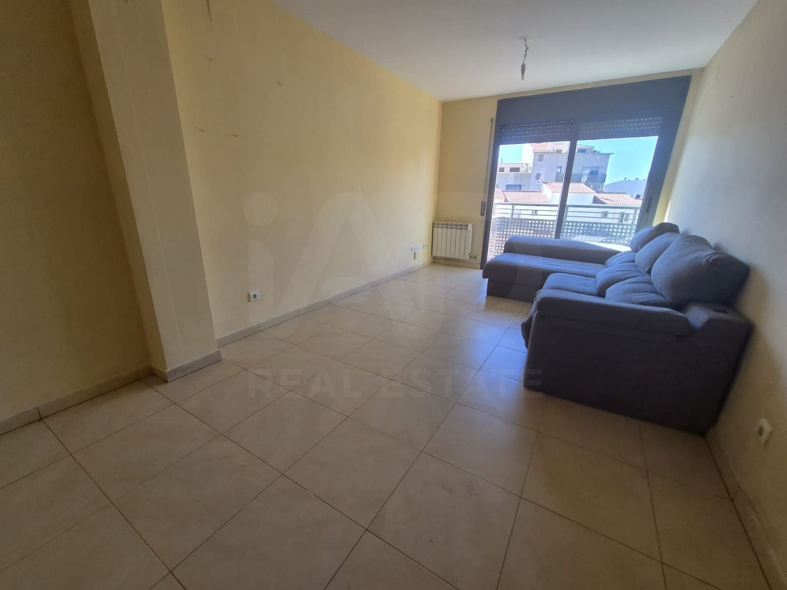 4 sypialnia Apartament na sprzedaż w Miasto Barcelona z garażem - 294 500 € (Ref: 10057368)