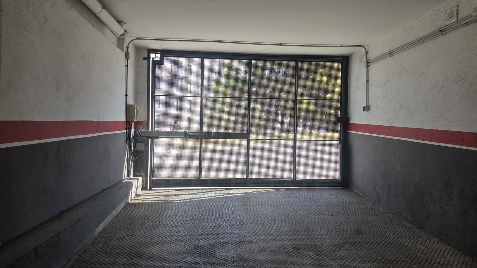 4 sypialnia Apartament na sprzedaż w Miasto Barcelona z garażem - 294 500 € (Ref: 10057368)
