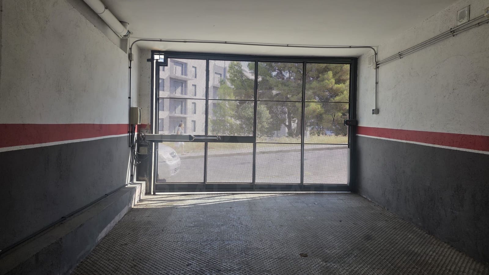 4 bedroom Apartment for sale in Sant Pere de Ribes with garage - € 294,500 (Ref: 10057368)