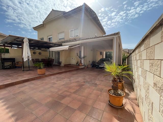 4 chambre Maison de Ville à vendre à Coloma  , La Nucia avec piscine garage - 399 000 € (Ref: 10057369)