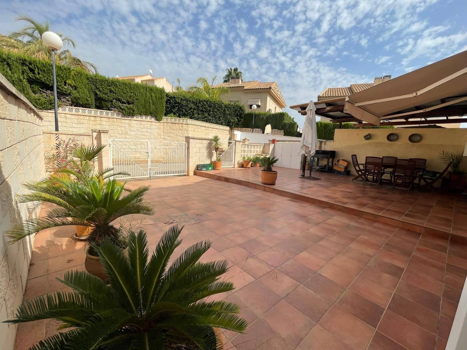 4 chambre Maison de Ville à vendre à La Nucia avec piscine garage - 399 000 € (Ref: 10057369)